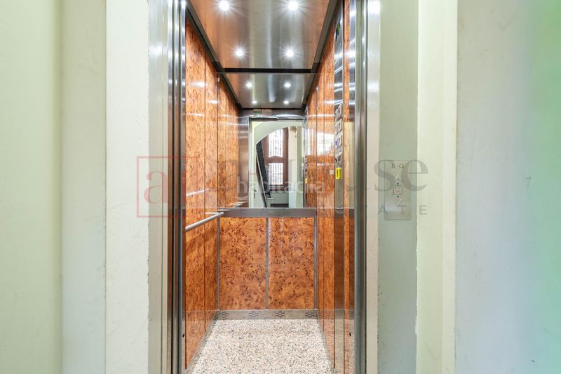 Foto e64e52df-82ba-4fae-b6a9-f6afce86d8d3. Pis amb calefacció a Dreta de l´Eixample Barcelona