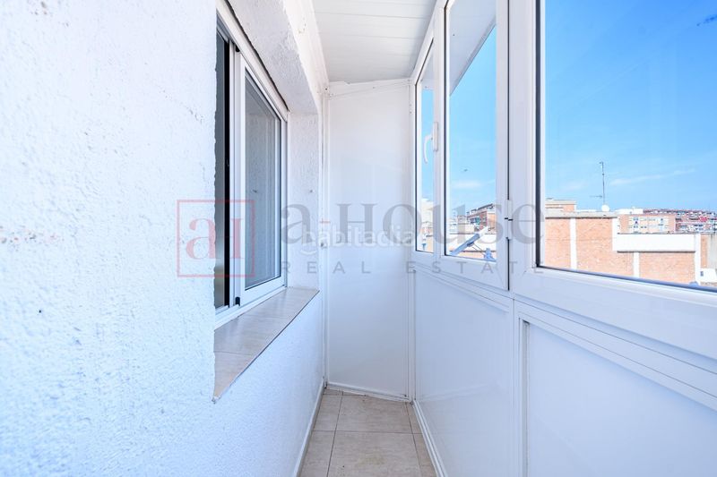 Foto bd483e55-8c84-478d-aad8-6ea4ee64bdc5. Àtic amb calefacció a Llefià Badalona