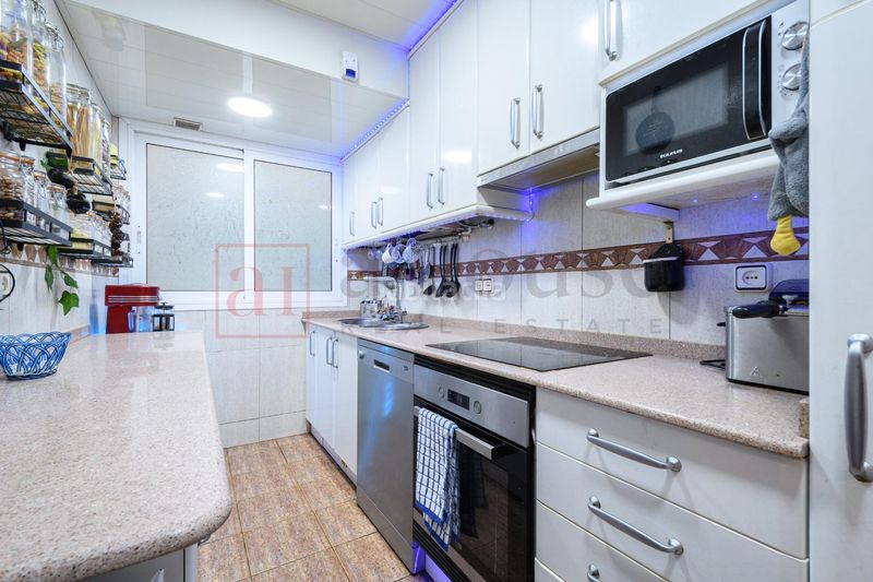 Foto 203b49f9-83f4-42d5-bbc6-15124805e37d. Pis a Poblenou Barcelona