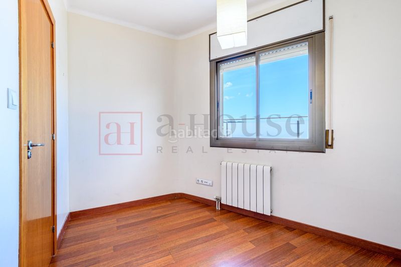 Foto bf404670-8d5d-49cf-99a6-335358994181. Àtic a Castell-Poble Vell Castelldefels