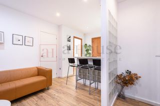 Ático  Carrer de pujós. Última planta con licencia turística en hospitalet de llobregat