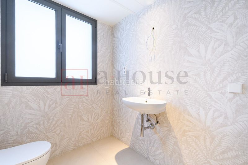 Foto f547ea4d-8878-4e1f-9736-a8c666a3ef65. Pis amb calefacció piscina a Vila de Gràcia Barcelona