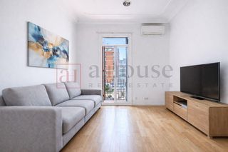 Piso  Carrer d'aribau. Piso para reformar con balcón en l antiga esquerra de l eixample