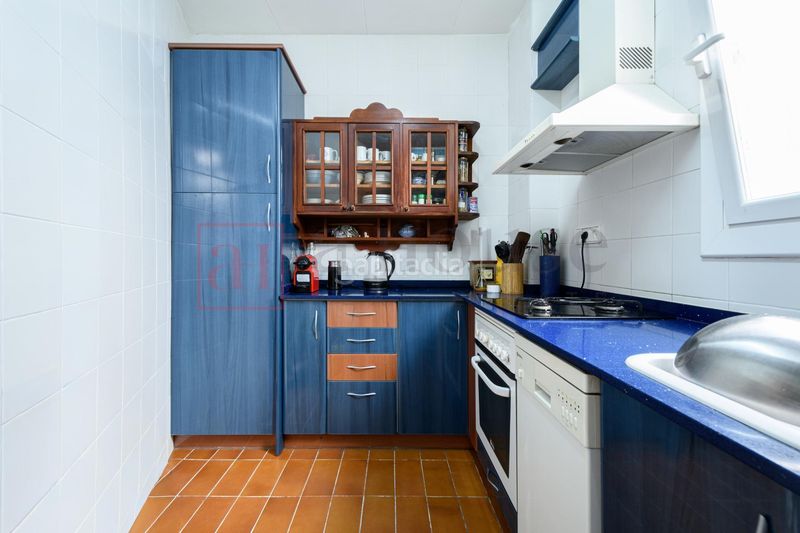 Foto 3219df18-1b5e-4ab4-99ea-509fff263064. Pis a Sagrada Família Barcelona