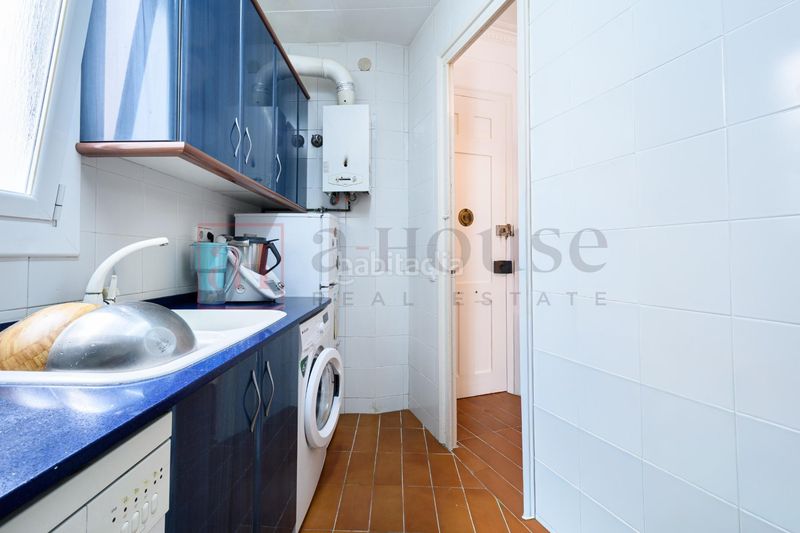 Foto 5bb3b155-08f6-4978-8710-86ca13bd4457. Pis a Sagrada Família Barcelona