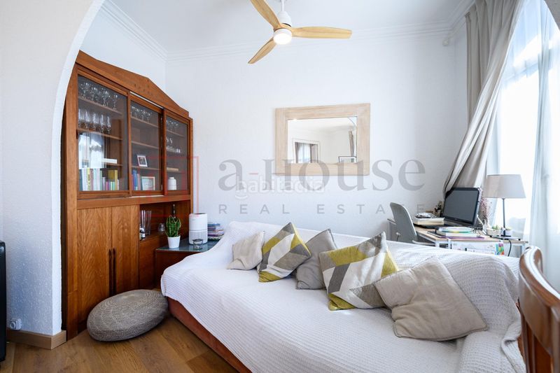 Foto 6783d4a3-752f-41bf-89cd-0fb0bc0432a9. Pis a Sagrada Família Barcelona