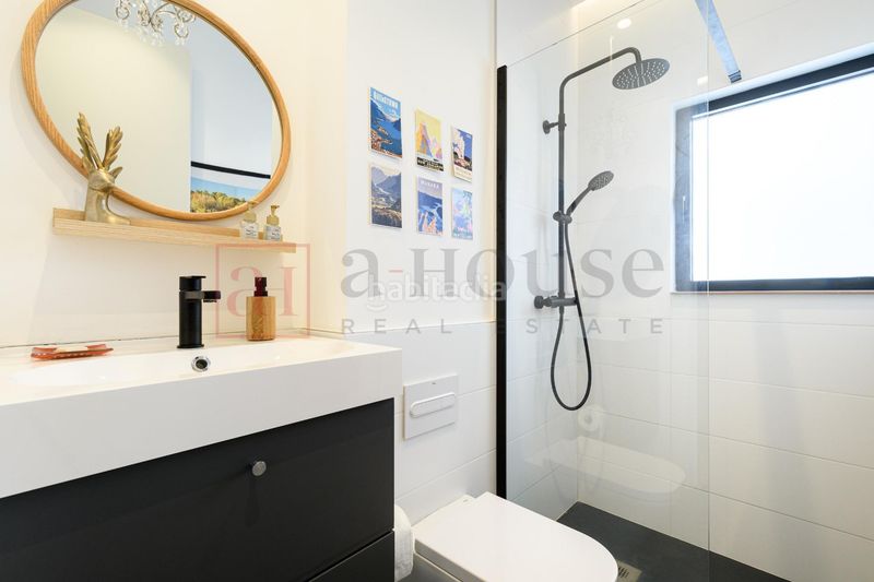 Foto cd4bc8cb-b44c-4d9a-95e9-132b30f4d3ed. Pis amb aparcament a Pedralbes Barcelona