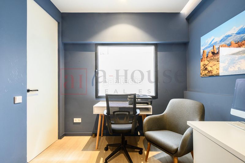 Foto df03517a-f360-42be-b31b-d37ed8caf9a6. Pis amb aparcament a Pedralbes Barcelona