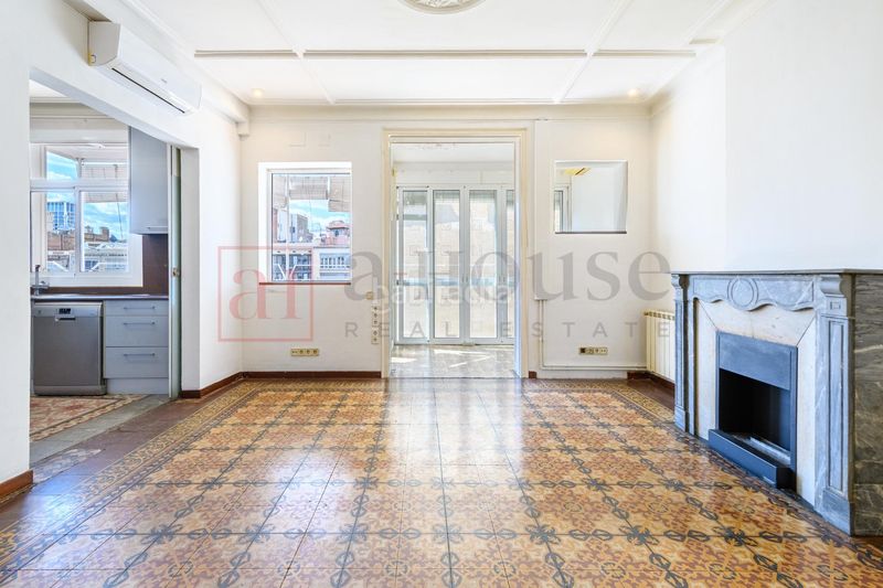 Foto 1b99eae9-2695-4a23-b785-25e15f387c2f. Pis a Dreta de l´Eixample Barcelona