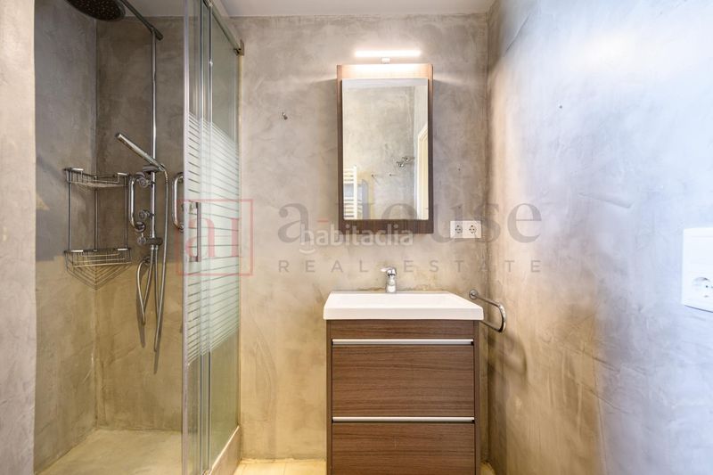 Foto 81b383cf-c5c5-47d2-abe4-08ffc71dccae. Pis a Dreta de l´Eixample Barcelona