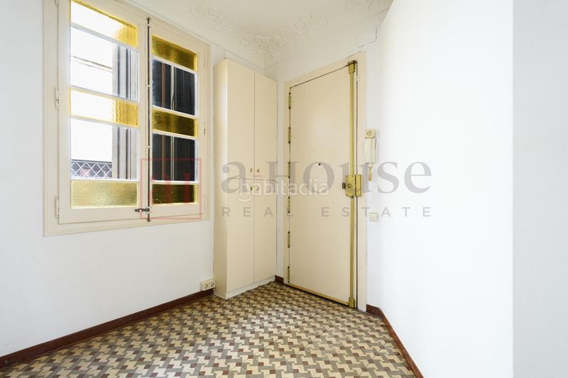 Foto 8720789a-6d39-41da-9c23-cea50bcd36f7. Pis a Dreta de l´Eixample Barcelona