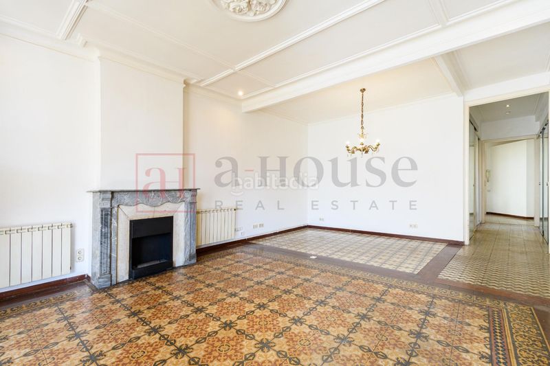 Foto 9217a9f2-f456-40e6-95e0-dbdb93e10445. Pis a Dreta de l´Eixample Barcelona