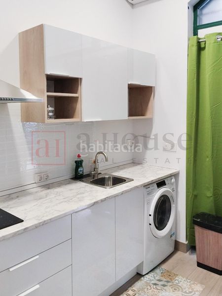 Foto bbd79bdf-36aa-4712-bbfd-87e5d510e8c6. Planta baixa amb calefacció piscina a Delicias Madrid