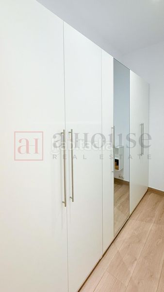 Foto eef5f940-6b18-4624-9b72-d3c05bc1b91b. Planta baixa amb calefacció piscina a Delicias Madrid