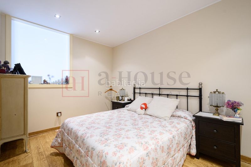 Foto 37c1321d-e932-4e56-9758-309315451ba9. Pis amb calefacció a Sant Antoni Barcelona