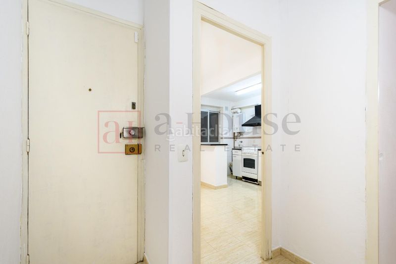 Foto cd8311ae-d022-4ea9-a5c8-f0659f147a0a. Pis a La Salut Barcelona