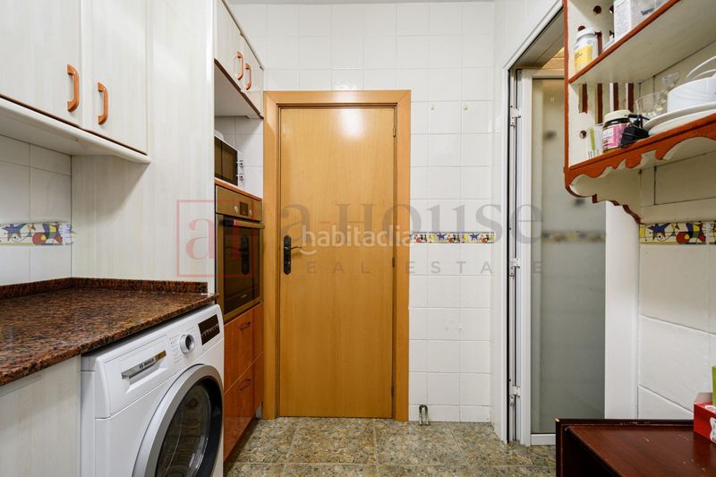 Foto 6e69d119-4495-4544-9599-0c09c418b5fe. Pis amb calefacció a La Nova Esquerra de l´Eixample Barcelona