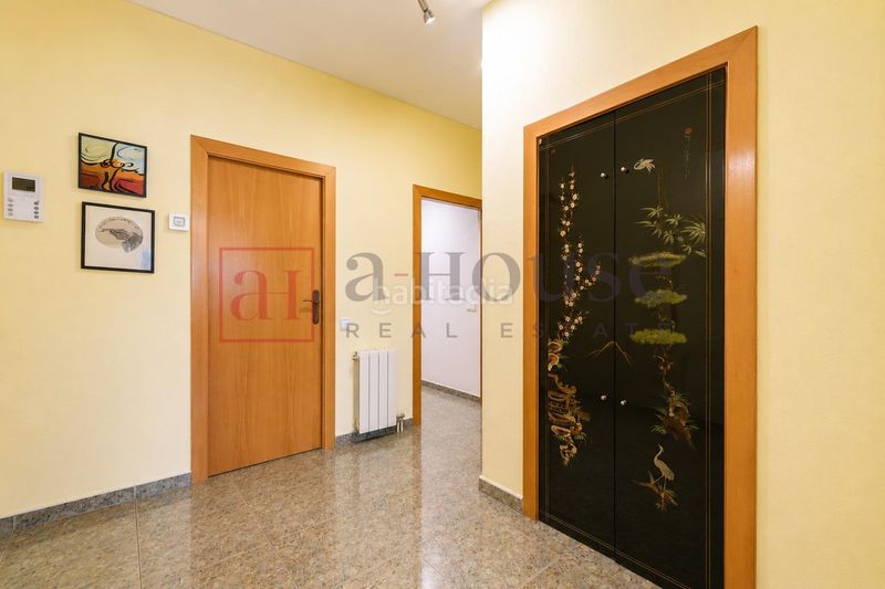 Foto a5c9c4d0-5218-4994-ba87-45198ce4ab3a. Pis amb calefacció a La Nova Esquerra de l´Eixample Barcelona