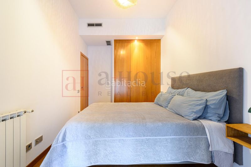 Foto ffe306c2-744a-44d3-8f1d-ea7de17a2427. Pis amb calefacció a Dreta de l´Eixample Barcelona