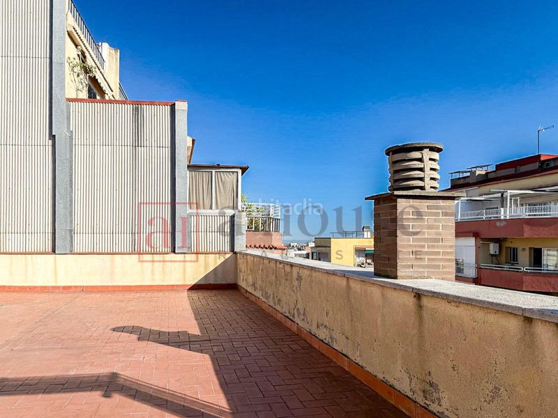 Foto 931e4a18-939e-4107-8d57-cb2af3e79441. Pis amb calefacció a Baix Guinardó Barcelona