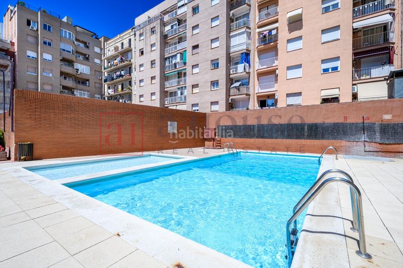 Foto 2d874e9a-4870-4bdb-b200-f1f627a97099. Àtic amb calefacció piscina a La Nova Esquerra de l´Eixample Barcelona