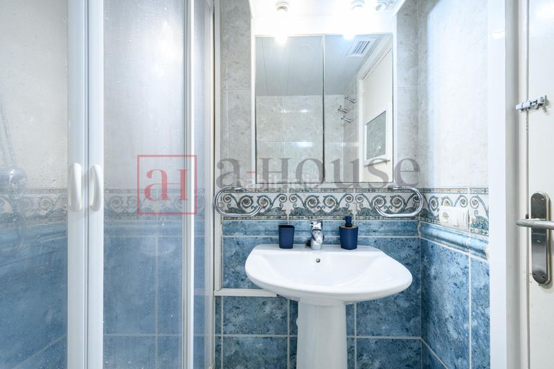 Foto 0714de4a-b712-4720-85fa-35f9727cd2a8. Àtic amb calefacció aparcament piscina a Vallpineda-Santa Bàrbara Sitges