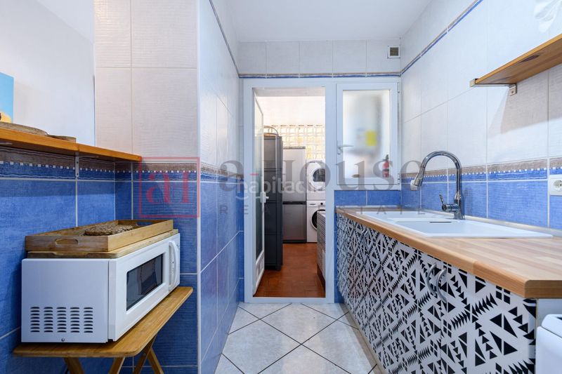 Foto fc29835e-ec23-4b6b-aefe-8a4edc747a28. Àtic amb calefacció aparcament piscina a Vallpineda-Santa Bàrbara Sitges