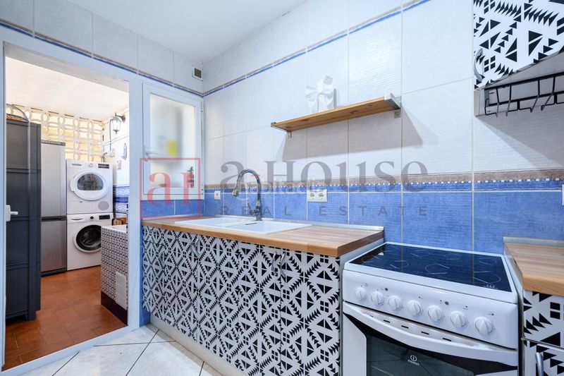 Foto fed474d7-5eb2-48a1-a287-d5d16255513e. Àtic amb calefacció aparcament piscina a Vallpineda-Santa Bàrbara Sitges