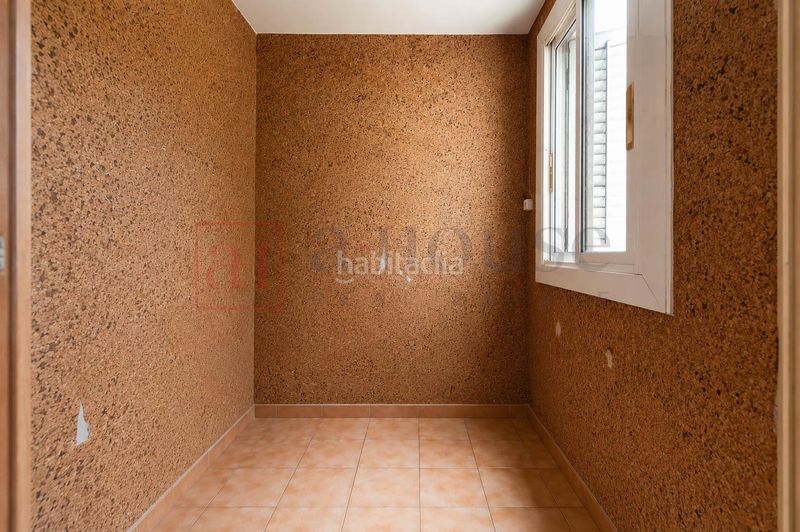 Foto 9ac4c26b-1db5-42fb-9e79-573e450f45bd. Pis amb calefacció a La Nova Esquerra de l´Eixample Barcelona