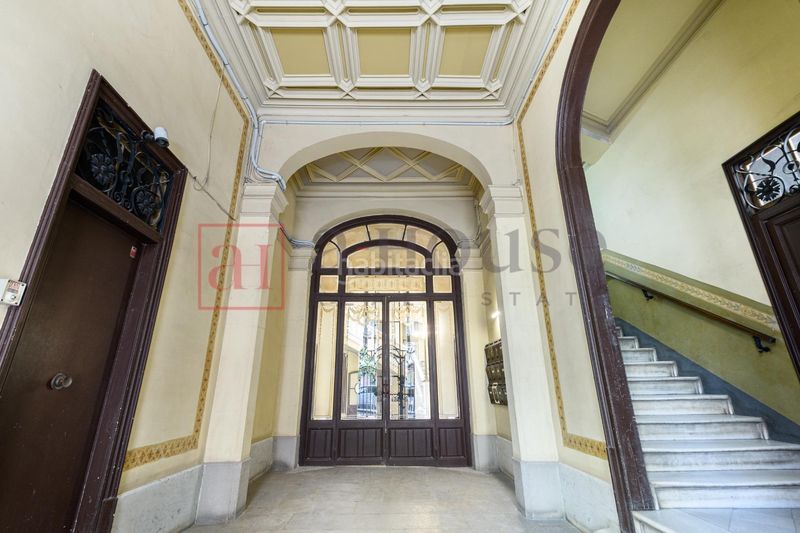 Foto 3a79e13d-6cf7-43d9-9a25-b7fe26a442e4. Pis amb calefacció a Dreta de l´Eixample Barcelona