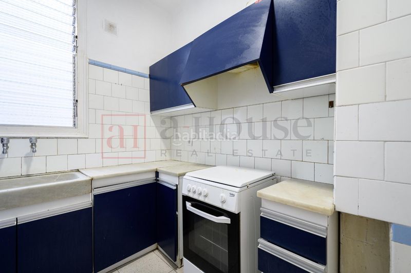 Foto 50ba4dd8-6245-4621-9406-5a87cdadc949. Pis amb calefacció a Vila de Gràcia Barcelona