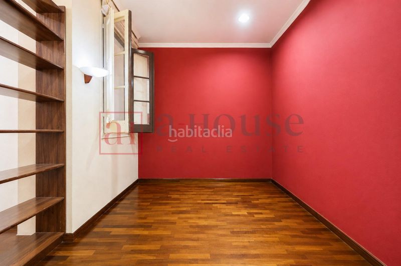 Foto 78c6352c-aaca-4e97-a76b-2c7e2887d222. Pis amb calefacció a Dreta de l´Eixample Barcelona
