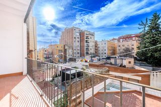 Pis  Carrer carrer navas de tolosa. Piso reformado en el clot