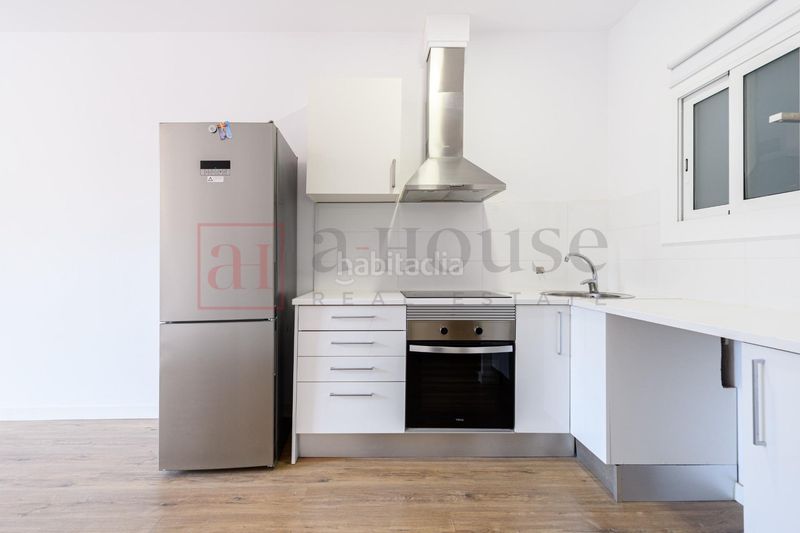 Foto f156e01c-667c-4090-b890-2ef0f492c0c9. Pis a Navas Barcelona