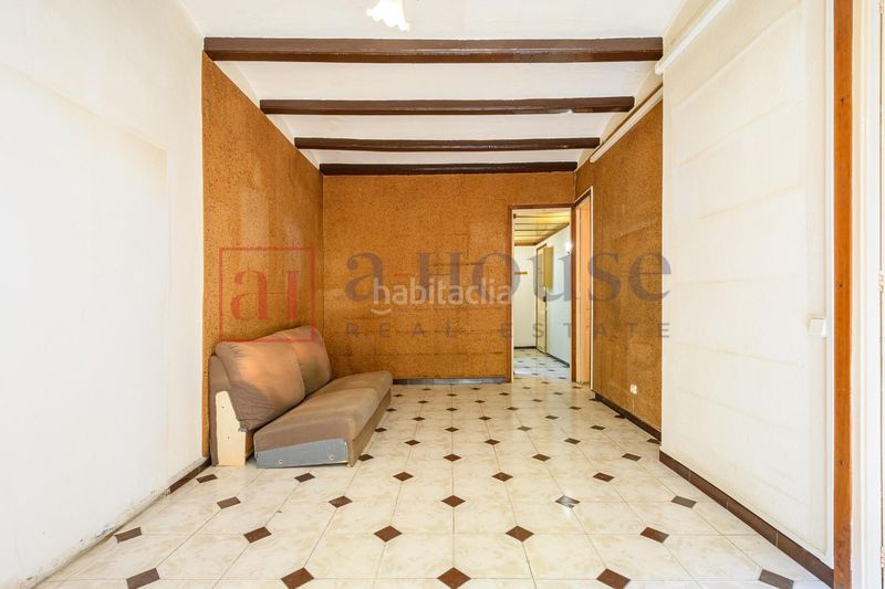 Foto 561b4d0e-0baa-4ee8-9ff6-8fb7c3f23e3a. Pis a El Clot Barcelona