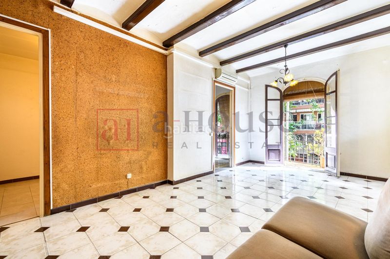 Foto fbf0b6d3-a123-4284-b6d7-73863e52a31e. Pis a El Clot Barcelona
