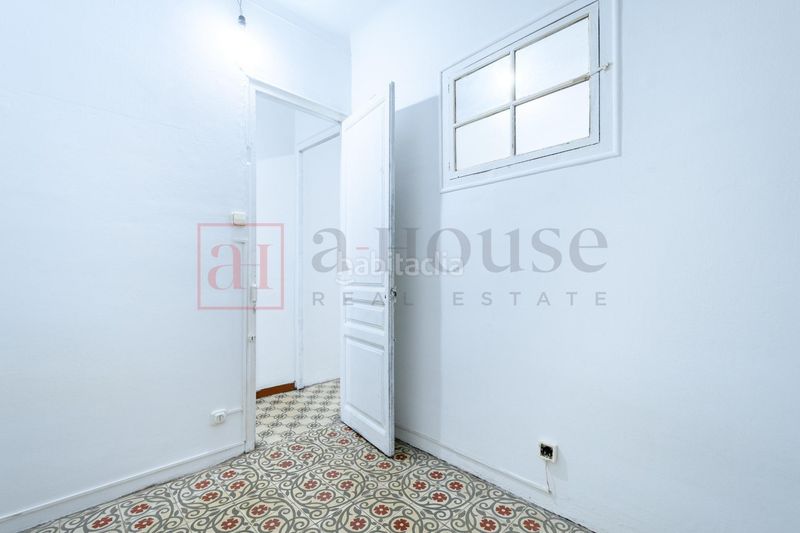 Foto 234bcbd5-32e9-4240-a8a1-ff0ec0f7f242. Pis amb calefacció a La Nova Esquerra de l´Eixample Barcelona