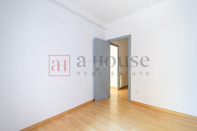 Foto 17aab53b-a594-47cd-93ce-e73cc02e1a14. Pis amb calefacció a Dreta de l´Eixample Barcelona