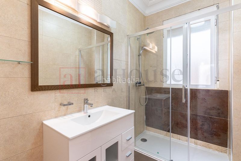 Foto 5323e8d7-8761-489d-ba4c-2cb2b0b3ebfc. Pis amb calefacció a Ibiza Madrid