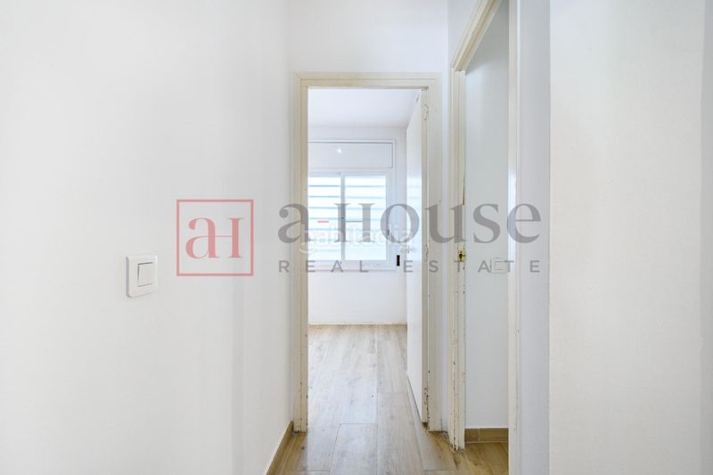 Foto d8e05b81-1e54-4d0c-8959-43e10cf6fcf7. Casa amb piscina a Olivella