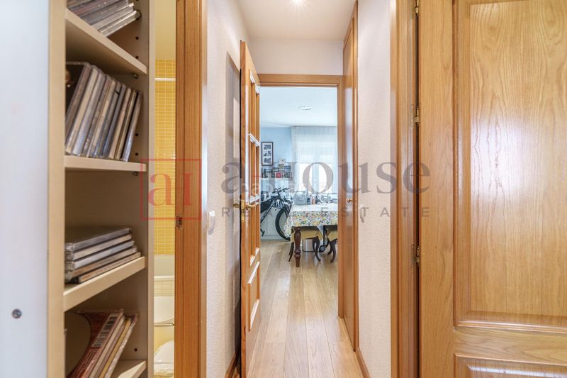 Foto 037b94fd-ef85-45fb-8176-d40e866f18b5. Pis amb calefacció a Adelfas Madrid