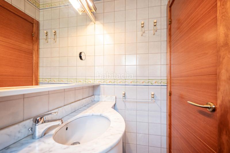 Foto 4d75a85c-3624-4240-8682-933debf3e4e6. Xalet amb xemeneia calefacció aparcament a Can Tiana Ripollet