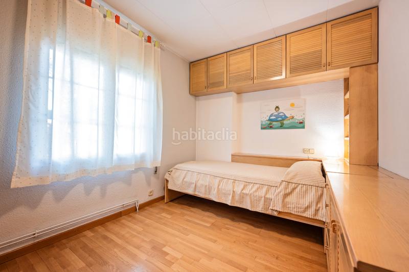 Foto bc7e9ab9-ce31-468b-a995-0d63a865bb0a. Xalet amb xemeneia calefacció aparcament a Can Tiana Ripollet