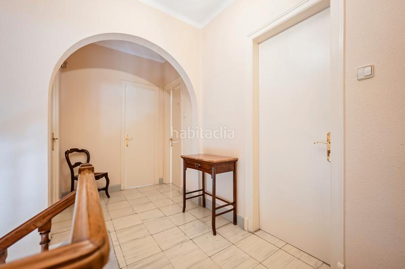 Foto f847a801-9b46-498c-af8e-910deacc1fcc. Xalet amb xemeneia calefacció aparcament a Can Tiana Ripollet