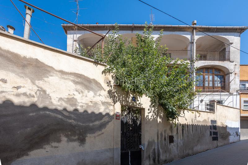 Foto f8bc8ed3-4f04-438a-856a-5de84425c0ae. Casa a travessia sant esteve 1 a Sallent