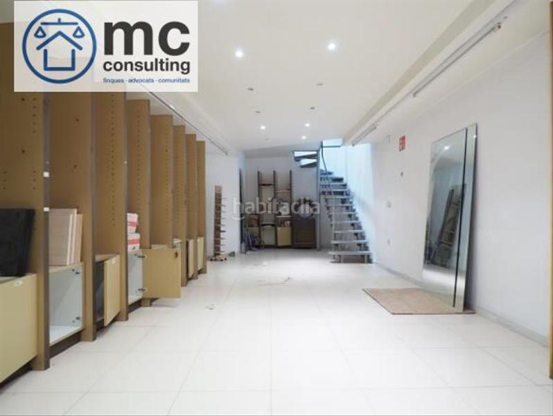 Foto a20339a6-8c85-448e-8abd-c6bda8417488. Location local commercial dans Centre Granollers