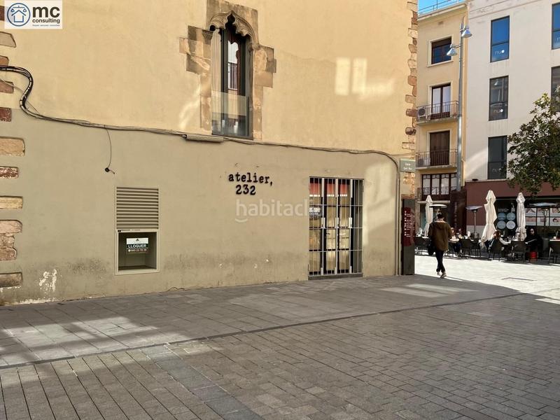 Foto 1ff91199-1249-4b99-8932-ed6d9ac63f7d. Lloguer local comercial a Centre Granollers