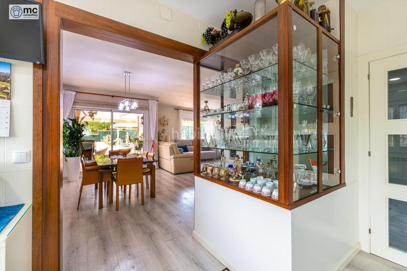 Foto dbc59b42-1a05-4fce-a71a-0c2654b285a8. Chalet avec chauffage parking piscine dans Ametlla del Vallès (L´)