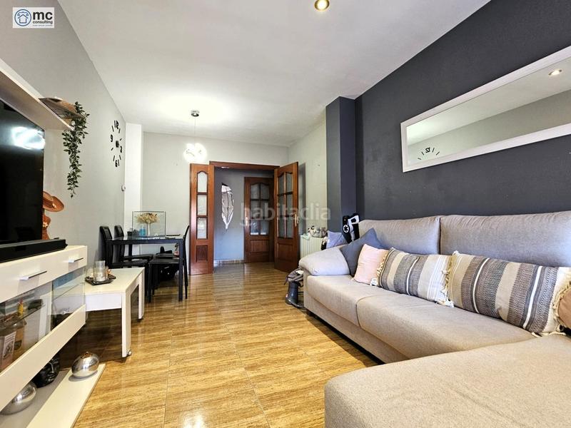 Foto f69eb617-3667-4d6e-8763-13a54e2c2f40. Piso  2 habitaciones ideal inversor en Franqueses del Vallès (Les)