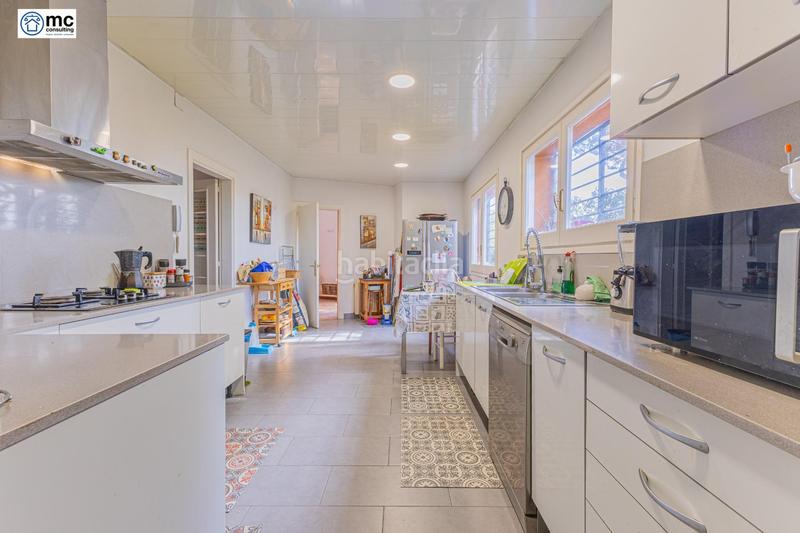 Foto 47d34647-f642-4732-9ba0-421e40ce564a. Maison avec parking dans Cabrils